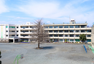 海老名市立海老名小学校