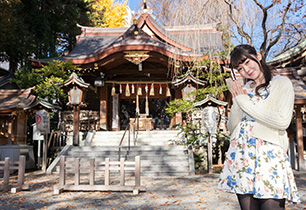 子安神社