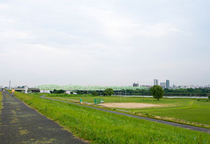 荒川堤防