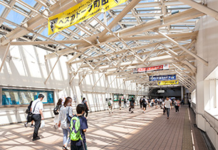 町田駅ペデストリアンデッキ