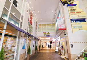 横須賀モアーズシティ