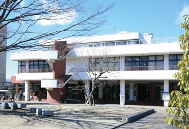 埼玉県立久喜図書館